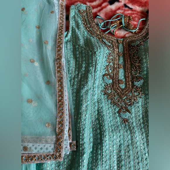 Sharara suit - Picture 3 of 4